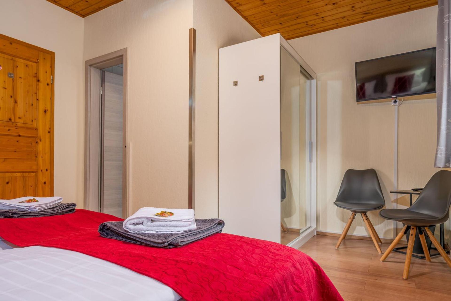 Pension Bayerwald Mit Ferienwohnung Bodenmais Exterior photo